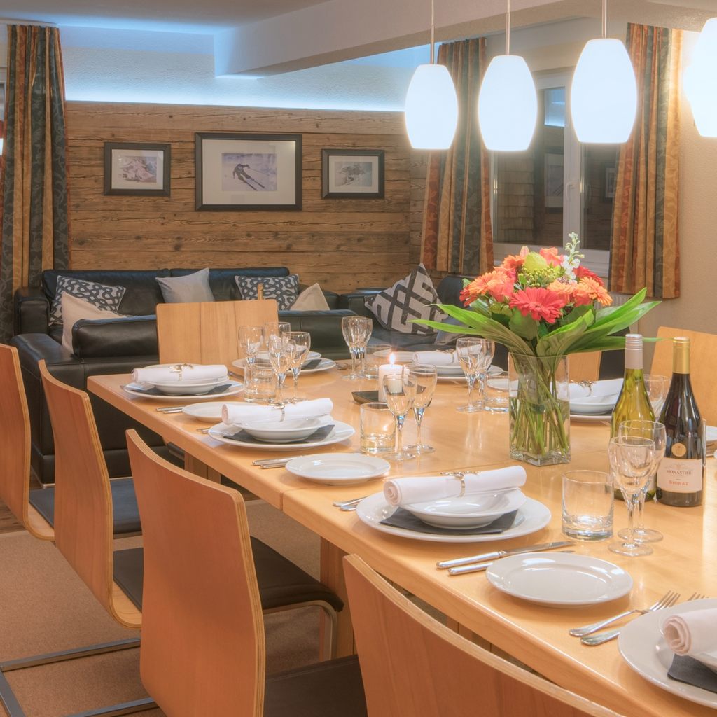 Chalet Gamskar dining